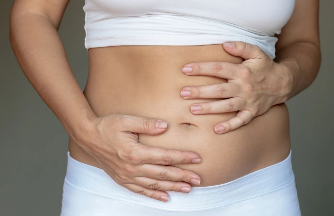 Segurar pum pode gerar síndrome no intestino e até 'estourar' órgão; entenda Segurar pum pode gerar síndrome no intestino e até 'estourar' órgão; entenda